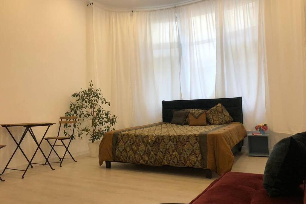 דירות בוקרשט Outstanding 3Br Ultracentral Cityview Balcony Aaa מראה חיצוני תמונה