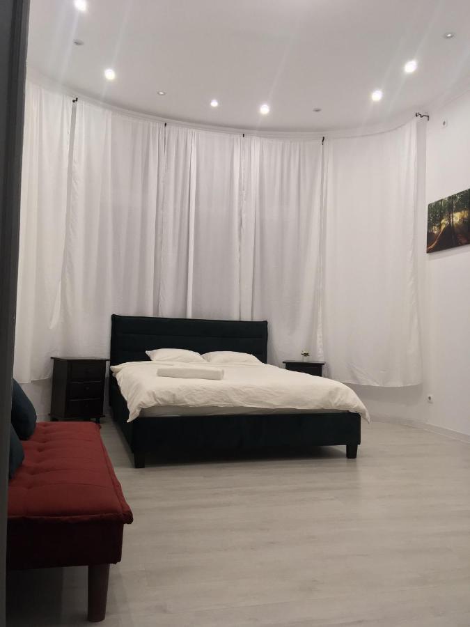 דירות בוקרשט Outstanding 3Br Ultracentral Cityview Balcony Aaa מראה חיצוני תמונה