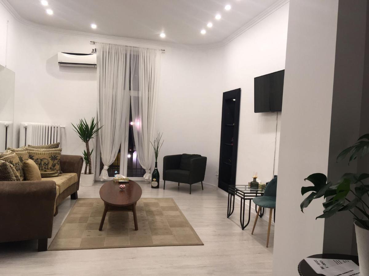 דירות בוקרשט Outstanding 3Br Ultracentral Cityview Balcony Aaa מראה חיצוני תמונה